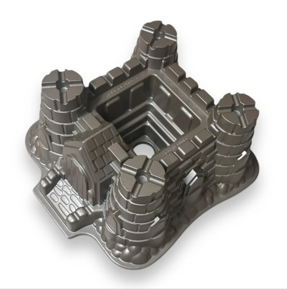 NORDIC WARE Cast Aluminum Castle Bundt Pan 10 Cup Capacity